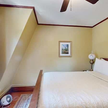 The Worden House Villa แมนเชสเตอร์ ภายนอก รูปภาพ